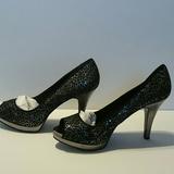 Nine West Shoes | 9west Black & Silver Glitter Platform Peeptoe Pump | Color: Black/Silver | Size: 9.5