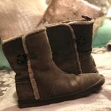 American Eagle Outfitters Shoes | American Eagle Dark-Grey Fur Suede Boots | Color: Gray | Size: 9