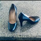 Michael Kors Shoes | Michael Kors Black Leather Platform Pump Heel | Color: Black | Size: 8