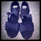 Giani Bernini Shoes | Black Canvas Sandals | Color: Black | Size: 8