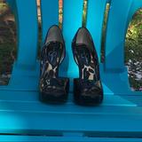 Jessica Simpson Shoes | Black Heels | Color: Black | Size: 7.5