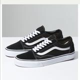 Vans Shoes | Black And White Old Skool Vans | Color: Black/White | Size: 8