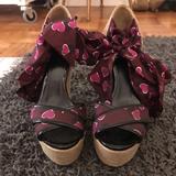 Gucci Shoes | Gucci Carolina Heart Print Espadrilles | Color: Pink/Purple | Size: 7.5