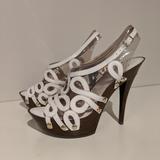 Jessica Simpson Shoes | New Jessica Simpson Genaviv White Leather Sandals | Color: White | Size: 8.5
