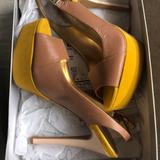 Jessica Simpson Shoes | Jessica Simpson Platforms Shoes | Color: Tan/Yellow | Size: 7.5