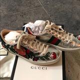 Gucci Shoes | Gucci Authentic Ace Sneakers In Silver. Size 35.5. | Color: Silver | Size: 5.5
