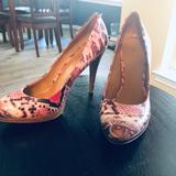 Nine West Shoes | Euc Alligator Print Heels! | Color: Pink | Size: 7.5