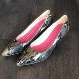 Kate Spade Shoes | New Kate Spade Snakeskin Kitten Heel Pumps Sz 7.5b | Color: Brown/Tan | Size: 7.5
