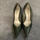 Jessica Simpson Shoes | Jessica Simpson Green & Black Snakeskin Pumps | Color: Black/Green | Size: 9.5