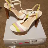 Jessica Simpson Shoes | Jessica Simpson Platform Heels | Color: White | Size: 8