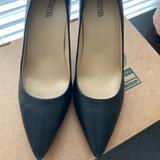 Michael Kors Shoes | Mk Pointed Toe Heels | Color: Black | Size: 7.5