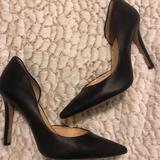 Jessica Simpson Shoes | Jessica Simpson Black Pointed Toe Heels | Color: Black | Size: 9