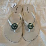 American Eagle Outfitters Shoes | American Eagle Flip Flops | Color: White | Size: 6