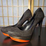 Jessica Simpson Shoes | Jessica Simpson Black Heels Size 10 | Color: Black/Red | Size: 10