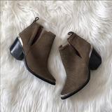 Free People Shoes | Fp Jeffrey Campbell Hunt The Plains Cromwell Boots | Color: Black/Green | Size: 6