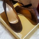 Michael Kors Shoes | Brown Suade Platform Pumps.. | Color: Brown | Size: 7