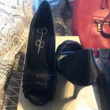 Jessica Simpson Shoes | Jessica Simpson Black Satin Peep Toe Pumps | Color: Black | Size: 6.5