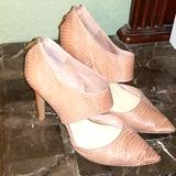 Jessica Simpson Shoes | Jessica Simpson Closed Toe Heel | Color: Cream | Size: 7.5