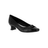 Women's Waive Pump by Easy Street® in Black Patent (Size 7 1/2 M)