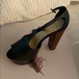 Jessica Simpson Shoes | Dany T-Strap Platform Sandal #Jessicasimpson | Color: Black | Size: 8