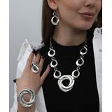 YUSHI Women's Bracelets SILVER - Black & Silvertone Circle Statement Necklace Set