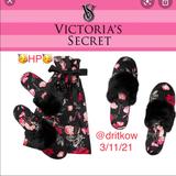 Victoria's Secret Shoes | Hp Victorias Secrets Satin Slippers | Color: Black/Red | Size: Large Size Fits 9-10