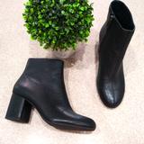 Jessica Simpson Shoes | Jessica Simpson Leather Ankle Booties Block Heels | Color: Black | Size: 7