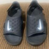 Nike Shoes | Little Boys Size 2 Nike Sunray Sandals | Color: Black/White | Size: 2bb