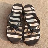 Kate Spade Shoes | Kate Spade Rhett Platform Flip Flops Size 9 | Color: Black/White | Size: 9