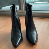 Jessica Simpson Shoes | Jessica Simpson Boots | Color: Black/Brown | Size: 7