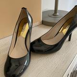 Michael Kors Shoes | Michael Kors Pressley Leather Pump Black Size 6 | Color: Black | Size: 6