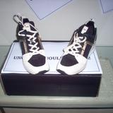 Michael Kors Shoes | Michael Kors Liv Trainer, Women's Sz 9.5, Pre- Owned | Color: Black/Tan | Size: 9.5