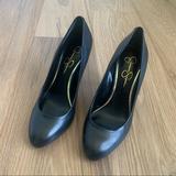 Jessica Simpson Shoes | Jessica Simpson Angelah Black Pumps | Color: Black | Size: 8