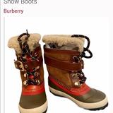 Burberry Shoes | Burberry Kids Windmere Shearling Boots Shoes Size 13 Big Kids 78 Year Old | Color: Gold | Size: 13g