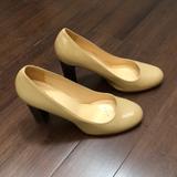 Kate Spade Shoes | Kate Spade Light Camel Patent Leather Pumps | Color: Tan | Size: 9.5