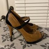Jessica Simpson Shoes | Jessica Simpson Mary Jane Heels | Color: Black/Tan | Size: 10