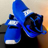Nike Shoes | Nike Child Team Hustle D 8 Basketball Shoe | Color: Blue | Size: 2.5b