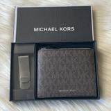Michael Kors Bags | Michael Kors Jet Set Billfold Wallet And Money Clip Gift Set | Color: Brown | Size: 4w X 3.63h X 0.75d