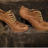American Eagle Outfitters Shoes | American Eagle Size 8 Women's Lace Up Boots | Color: Brown | Size: 8