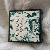 Gucci Bath & Body | Gucci Bloom Acqua Di Fiori Soap | Color: White/Cream | Size: 3.5 Oz