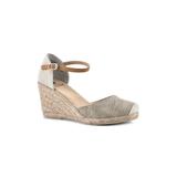 Women's White Mountain Mamba Espadrilles by White Mountain in Light Taupe Canvas (Size 9 M)
