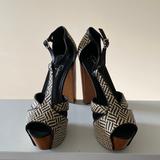 Jessica Simpson Shoes | Jessica Simpson Dany Platform Sandal | Color: Brown/Tan | Size: 9