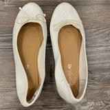 American Eagle Outfitters Shoes | American Eagle Flats | Color: White | Size: 8.5