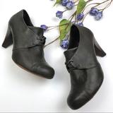 Anthropologie Shoes | Anthropologie Leather Lace Up Chunky Heel Ankle Booties J.Shoes Y2k Trendy 2000s | Color: Gray | Size: 8