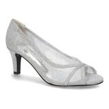 Easy Street Picaboo Women's Pumps, Size: 5, Silver