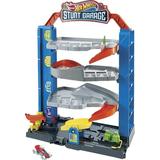 Hot Wheels City Stunt Garage Play Set Gift Idea for Ages 3 to 8 years