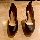 Jessica Simpson Shoes | Jessica Simpson Round Toe Black Pumps | Color: Black | Size: 9