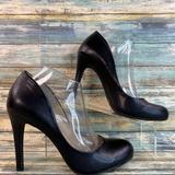 Jessica Simpson Shoes | Jessica Simpson Womens Calie Black Pumps Heels Size 10m Round Toe Faux Leather | Color: Black | Size: 10