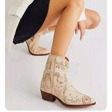 Free People Shoes | Free People Cowboy Boots | Color: Cream/White | Size: 40