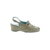 Thierry Rabotin Sandals: Slingback Wedge Casual Green Solid Shoes - Women's Size 36 - Almond Toe